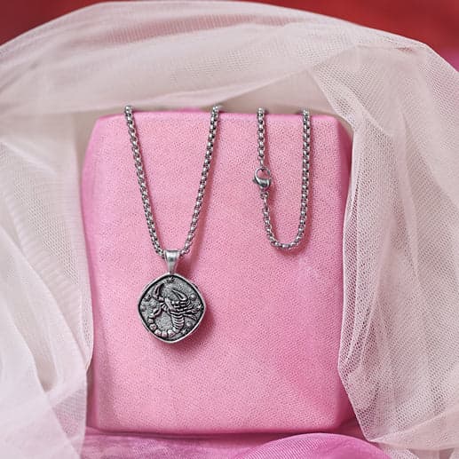 Scorpio (Vrishayik) Rashi Pendant